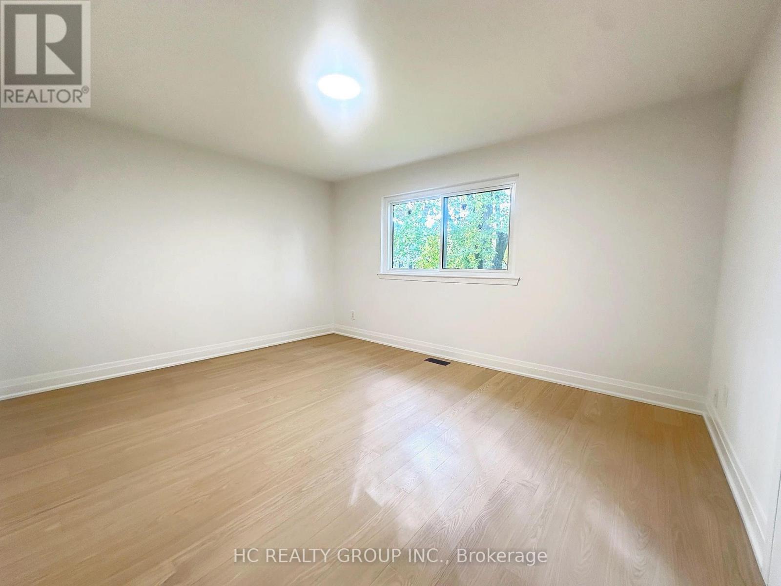 32 SCIBERRAS ROAD - 13