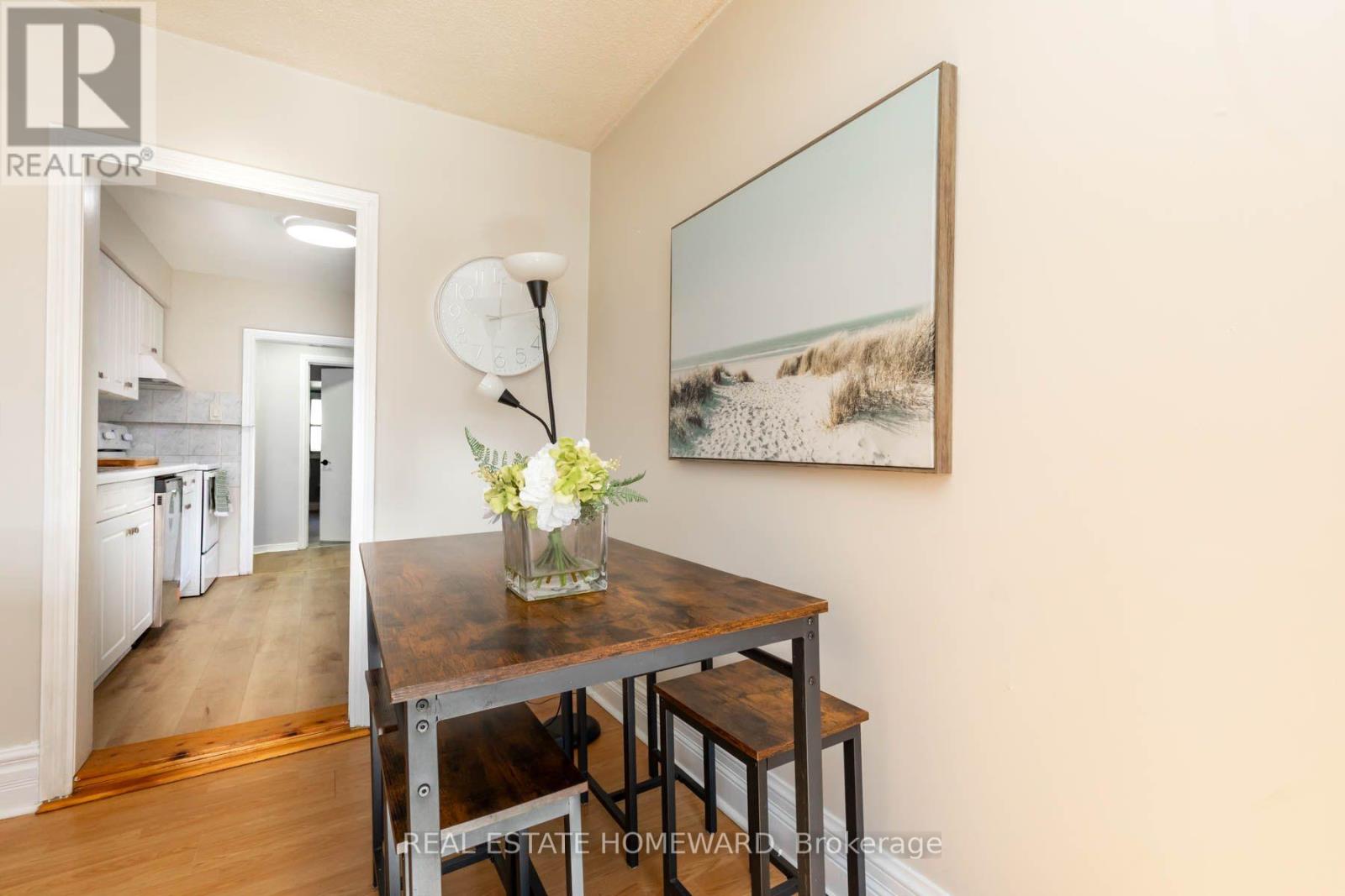 212 Clonmore Drive, Toronto, ON photo 10