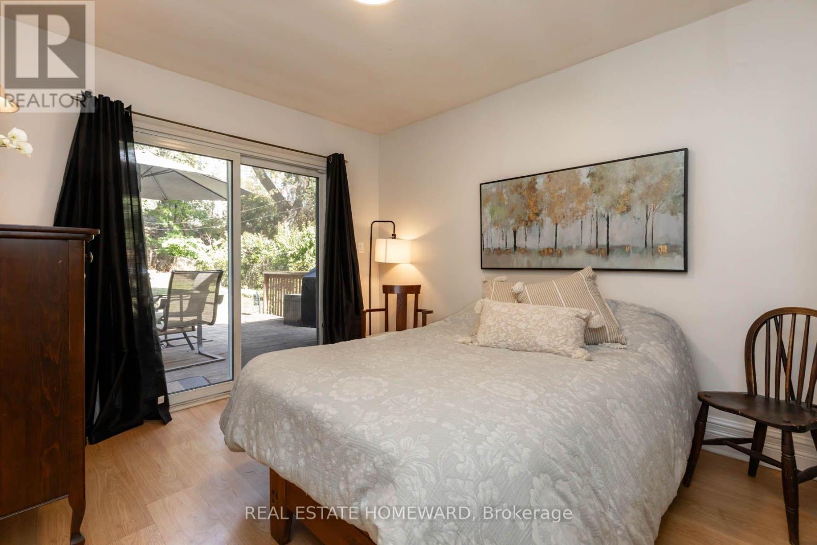 212 Clonmore Drive, Toronto, ON photo 17