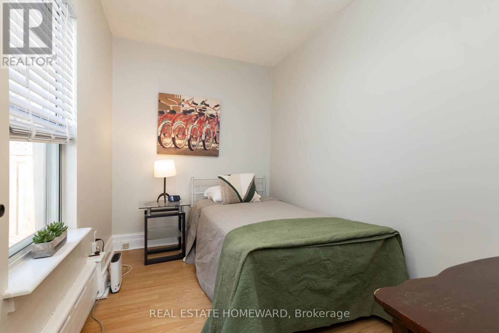 212 Clonmore Drive, Toronto, ON photo 23