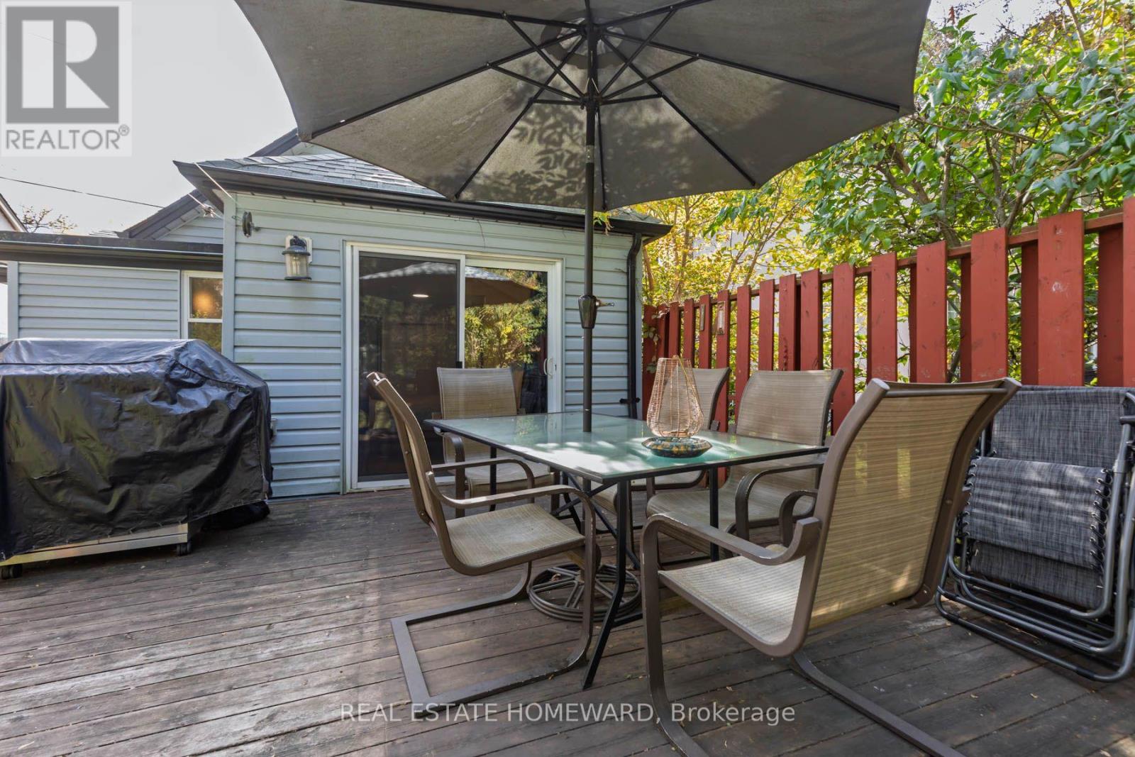 212 Clonmore Drive, Toronto, ON photo 32