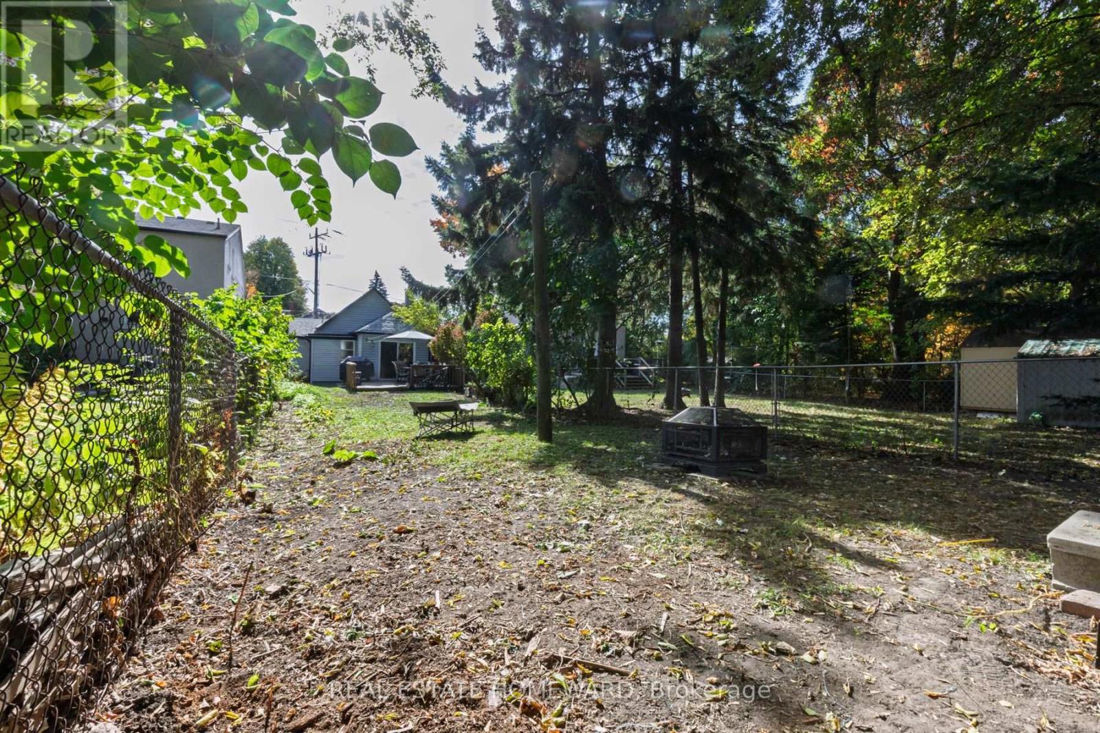 212 Clonmore Drive, Toronto, ON photo 37