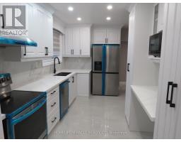 18 Rubydale Gardens, Toronto, ON M9L1B9 Photo 15