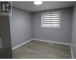 18 Rubydale Gardens, Toronto, ON M9L1B9 Photo 31