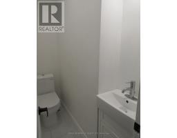 18 Rubydale Gardens, Toronto, ON M9L1B9 Photo 38
