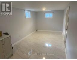 18 Rubydale Gardens, Toronto, ON M9L1B9 Photo 40