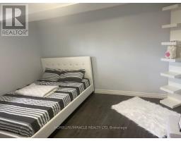 18 Rubydale Gardens, Toronto, ON M9L1B9 Photo 46