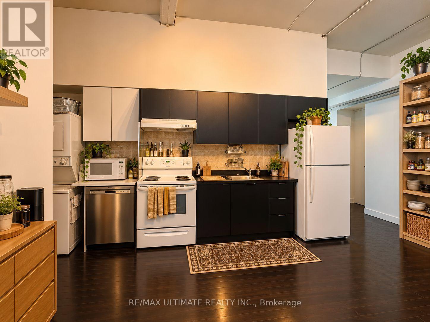 2ND FLR - 1720 QUEEN STREET W, Toronto (Roncesvalles) — photo 6