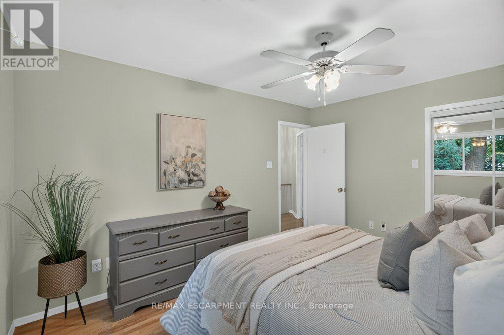 600 Holly Hill Crescent, Burlington, ON photo 25
