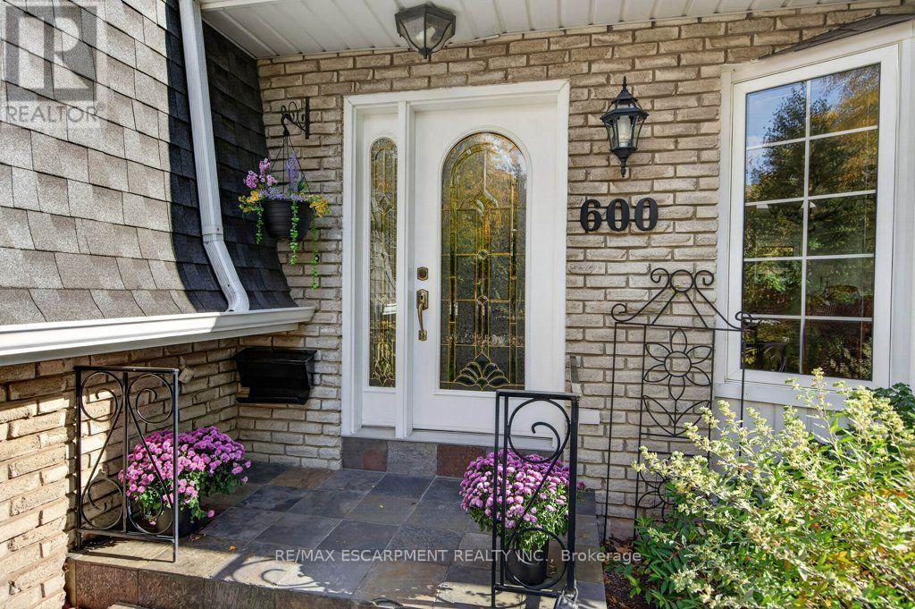 600 Holly Hill Crescent, Burlington, ON photo 5