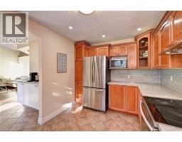 733 Chesapeake Drive, Waterloo, ON N2K4G3 Photo 18