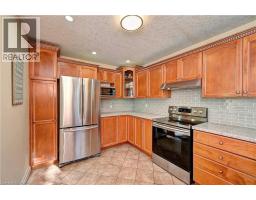 733 Chesapeake Drive, Waterloo, ON N2K4G3 Photo 20