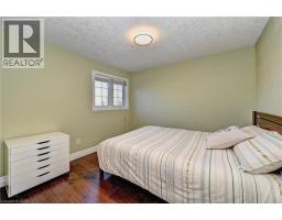 733 Chesapeake Drive, Waterloo, ON N2K4G3 Photo 33