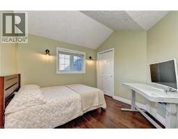 733 Chesapeake Drive, Waterloo, ON N2K4G3 Photo 36