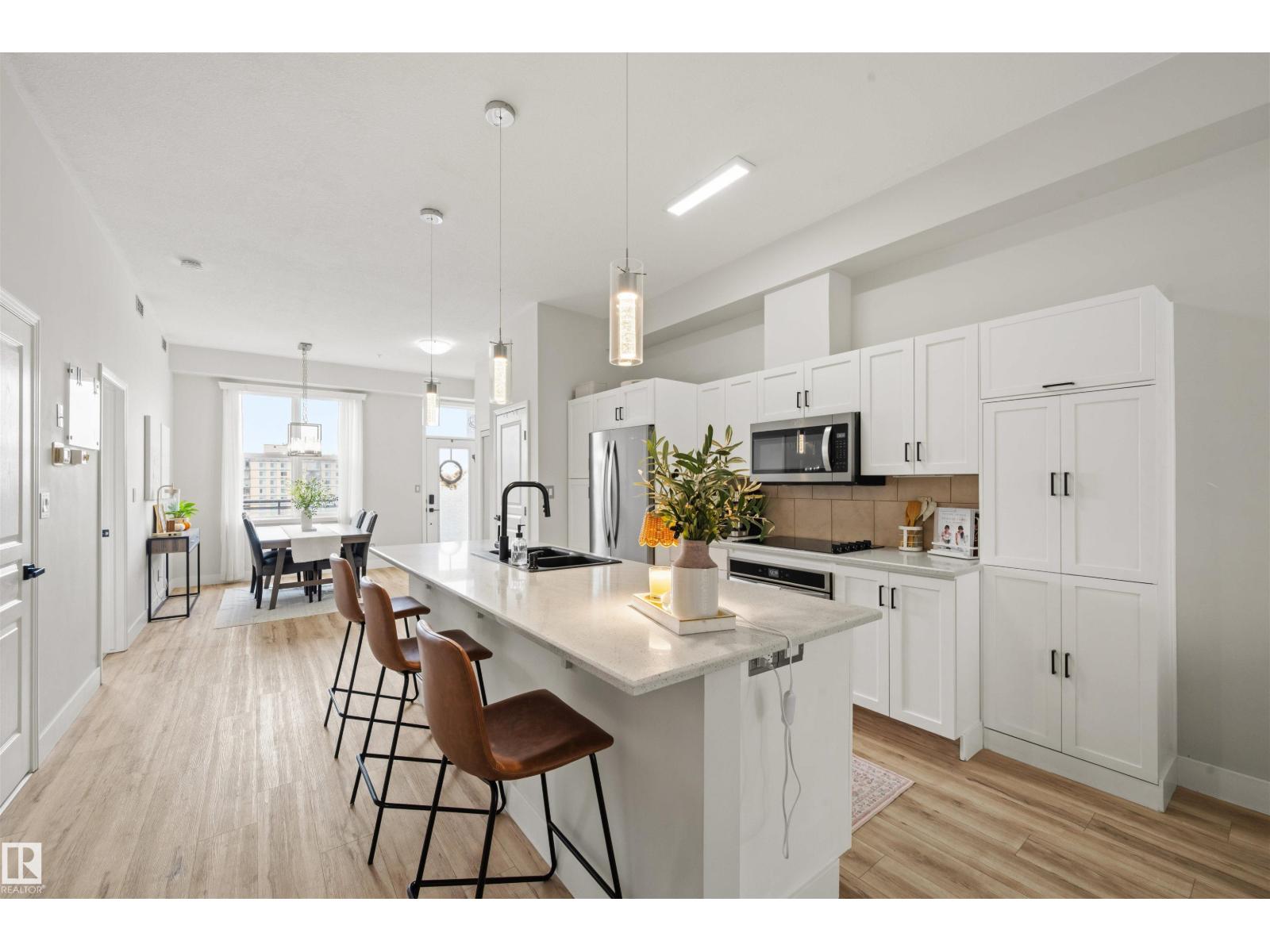 Photo of #714 10503 98 AV NW, Edmonton
