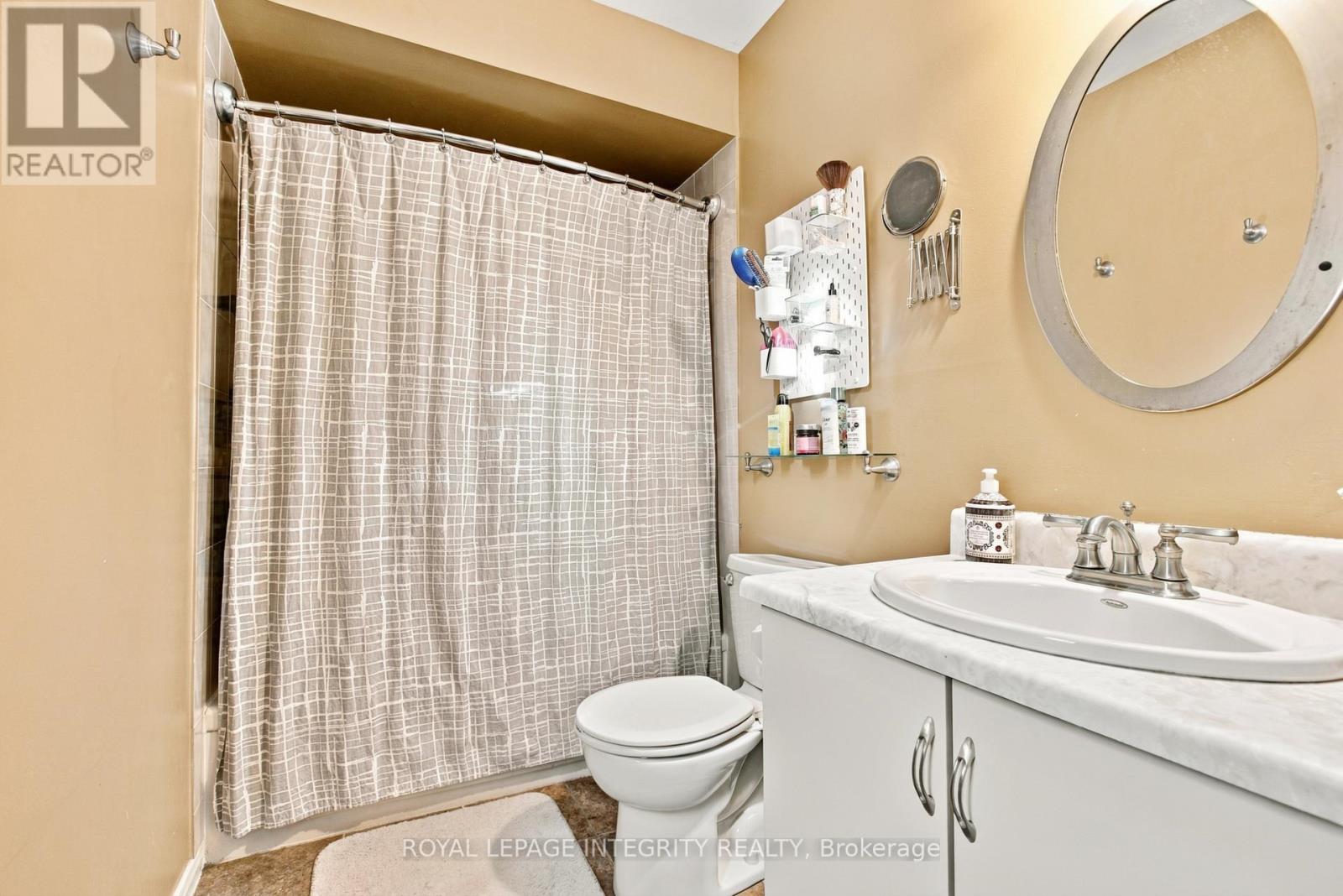 Ensuite Bath