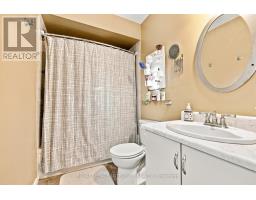 Bedroom - 17 Constable Street, Ottawa, ON K2J3G3 Photo 17