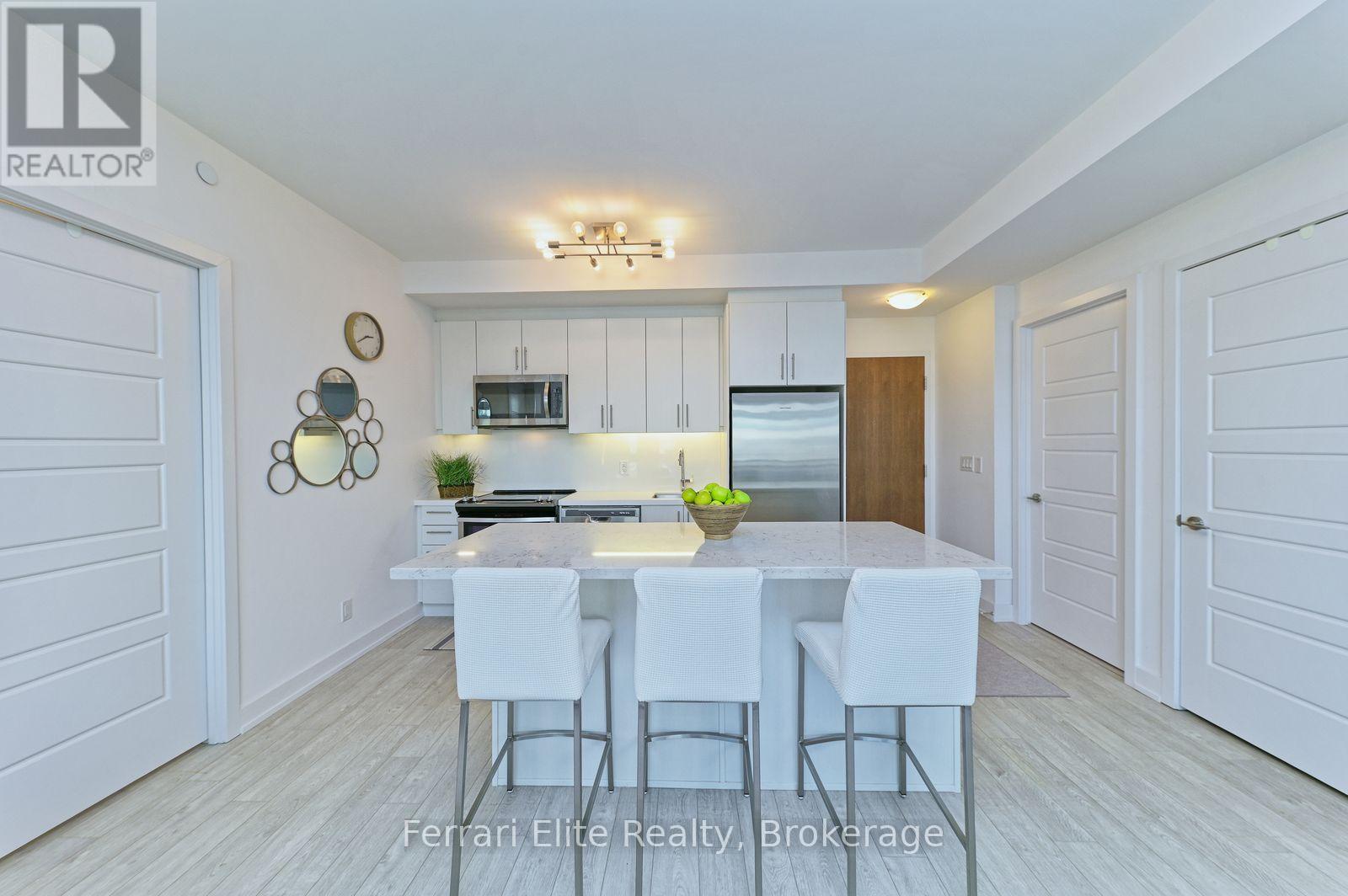 C307- 301 Sea Ray Avenue, Innisfil, ON photo 6