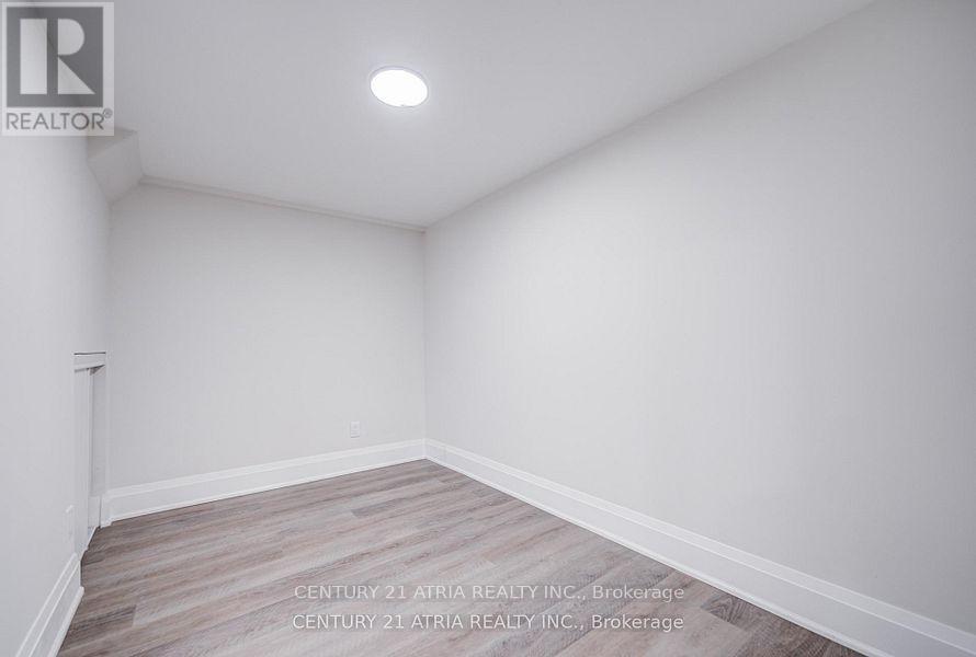 33 Sir Brandiles Place, Markham, ON photo 25