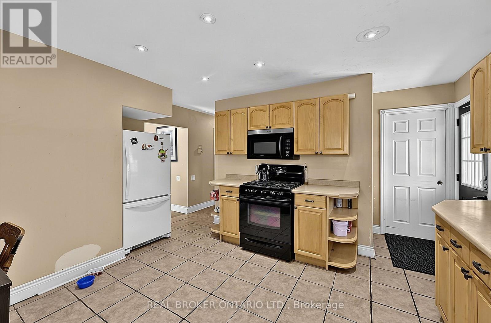42 DONALD STREET, Barrie (Queen's Park) — photo 10