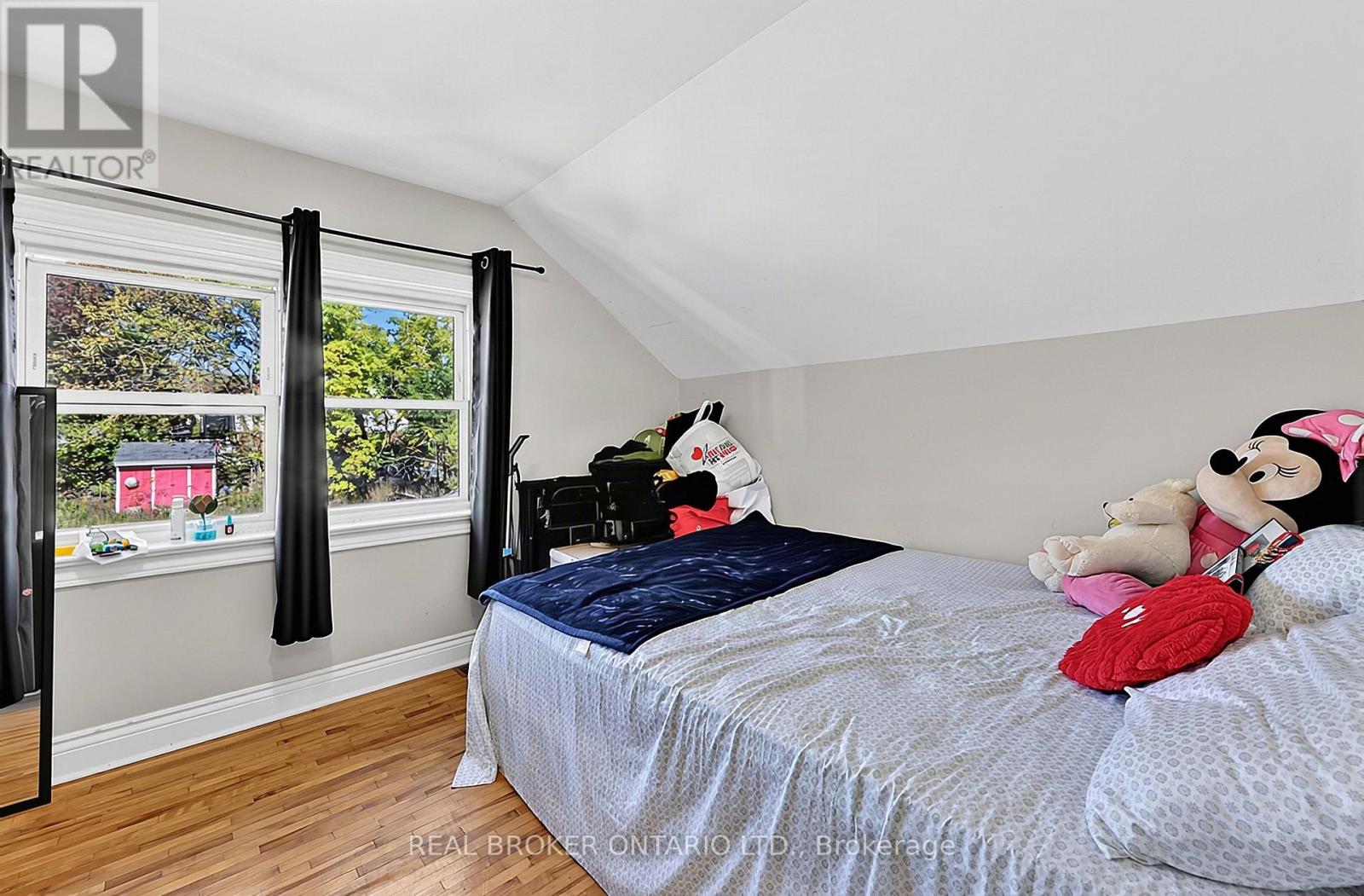 42 Donald Street, Barrie, ON photo 16