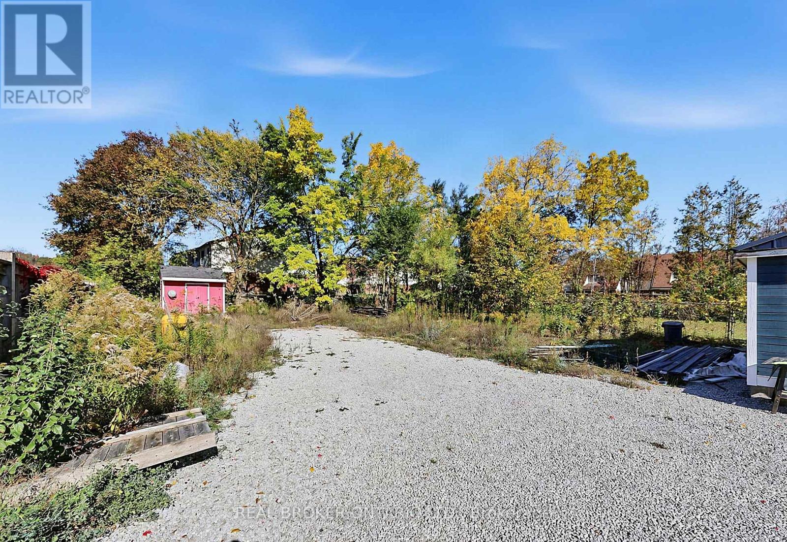 42 Donald Street, Barrie, ON photo 23