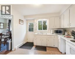 40 Emmerson Street, photo 8