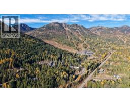 405 Centennial Place, Rossland, BC V0G1Y0 Photo 12