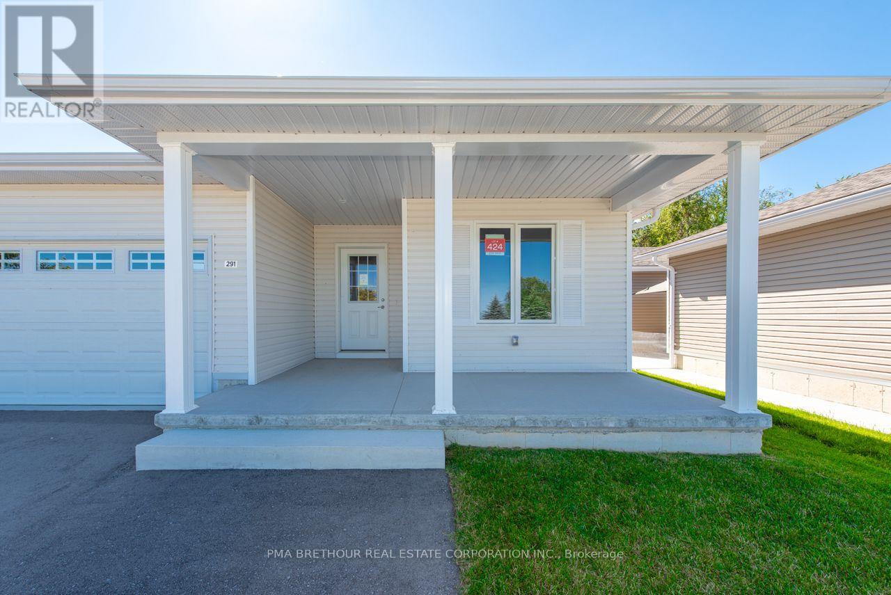 291 Lake Breeze Drive, Ashfield-Colborne-Wawanosh, ON photo 2