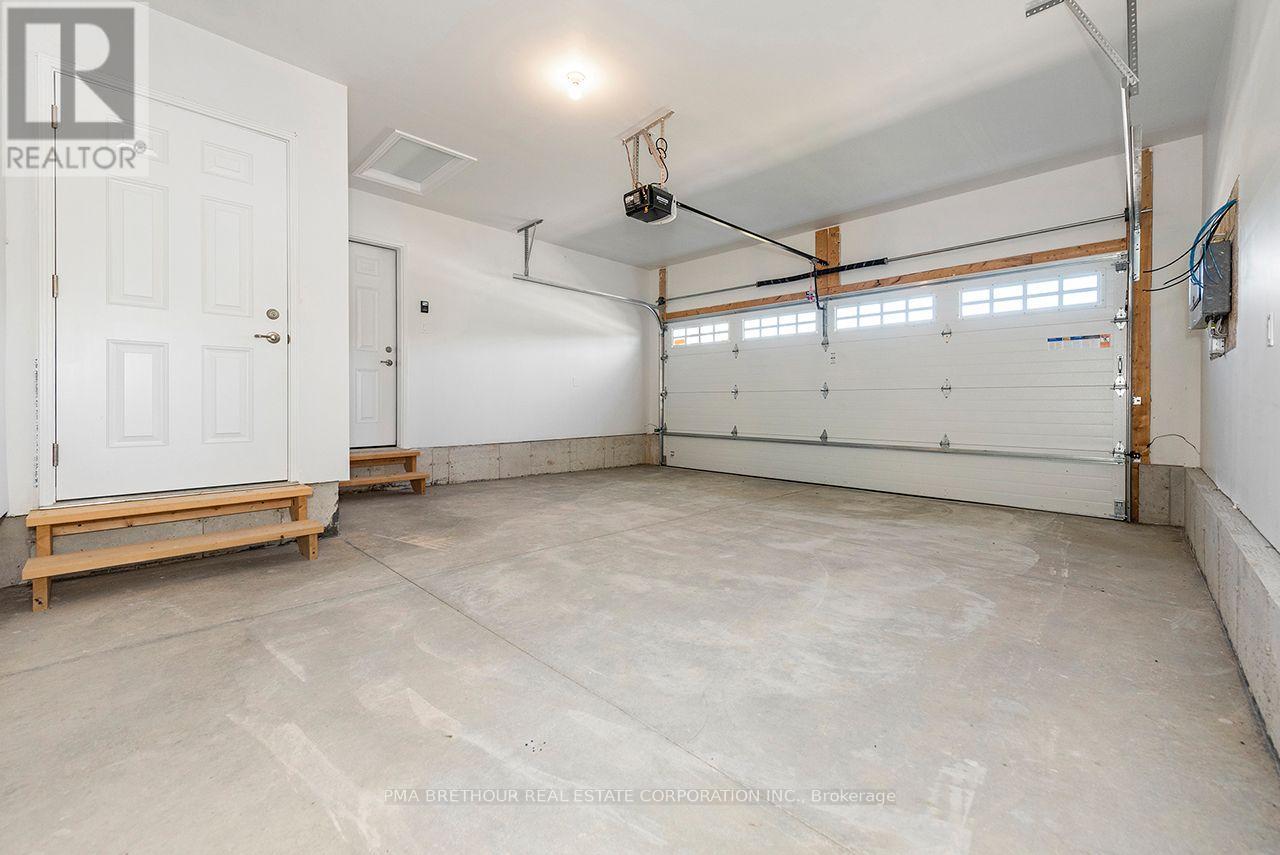 291 Lake Breeze Drive, Ashfield-Colborne-Wawanosh, ON photo 27