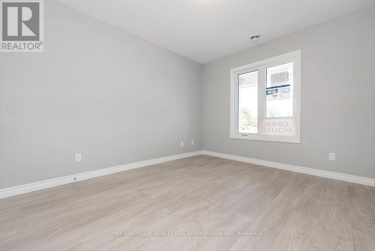 291 Lake Breeze Drive, Ashfield-Colborne-Wawanosh, ON photo 6