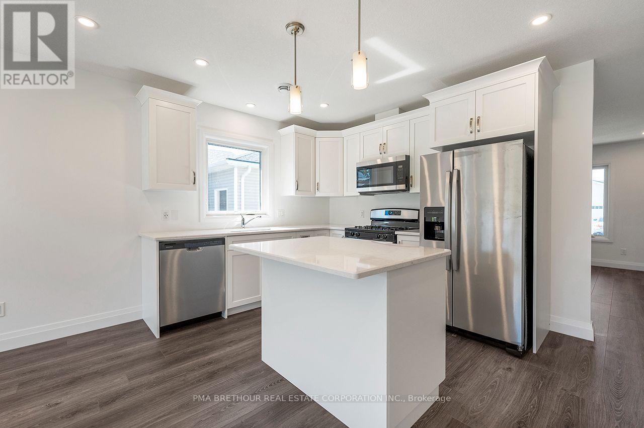 256 Lake Breeze Drive, Ashfield-Colborne-Wawanosh, ON photo 12