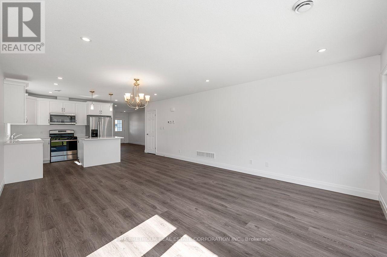 256 Lake Breeze Drive, Ashfield-Colborne-Wawanosh, ON photo 13