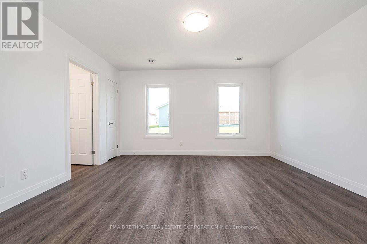 256 Lake Breeze Drive, Ashfield-Colborne-Wawanosh, ON photo 20