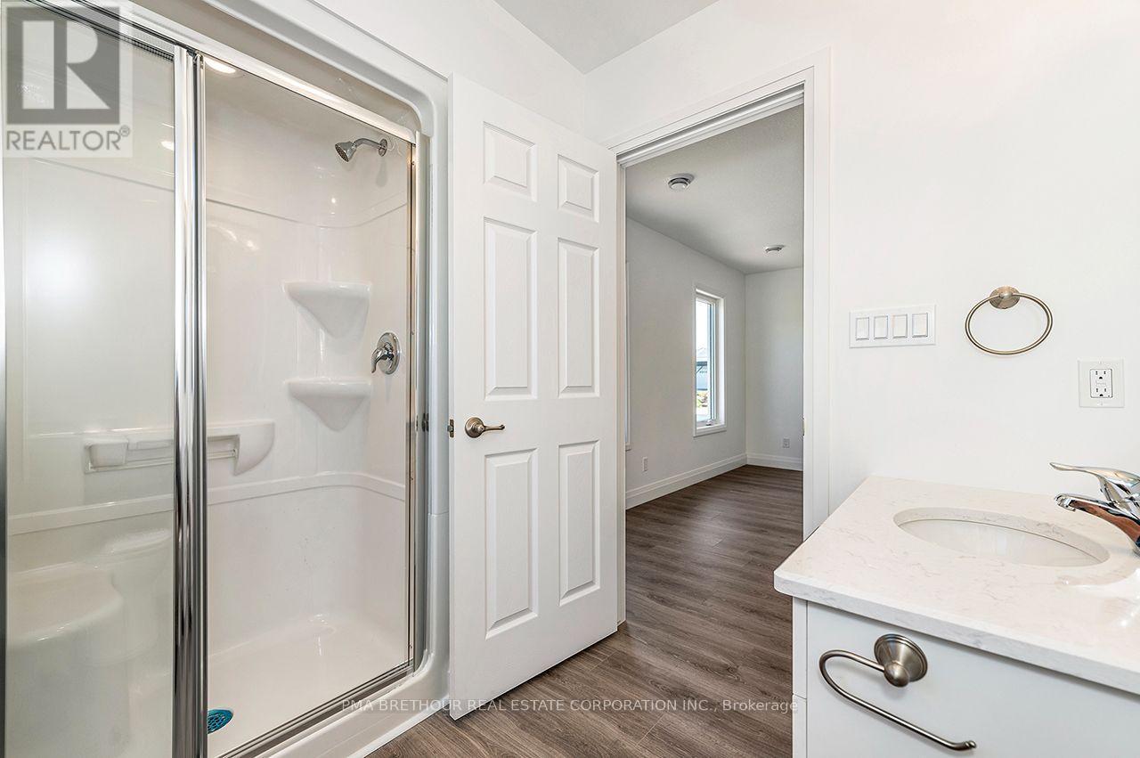 256 Lake Breeze Drive, Ashfield-Colborne-Wawanosh, ON photo 24