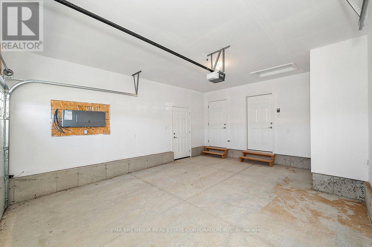 256 Lake Breeze Drive, Ashfield-Colborne-Wawanosh, ON photo 26