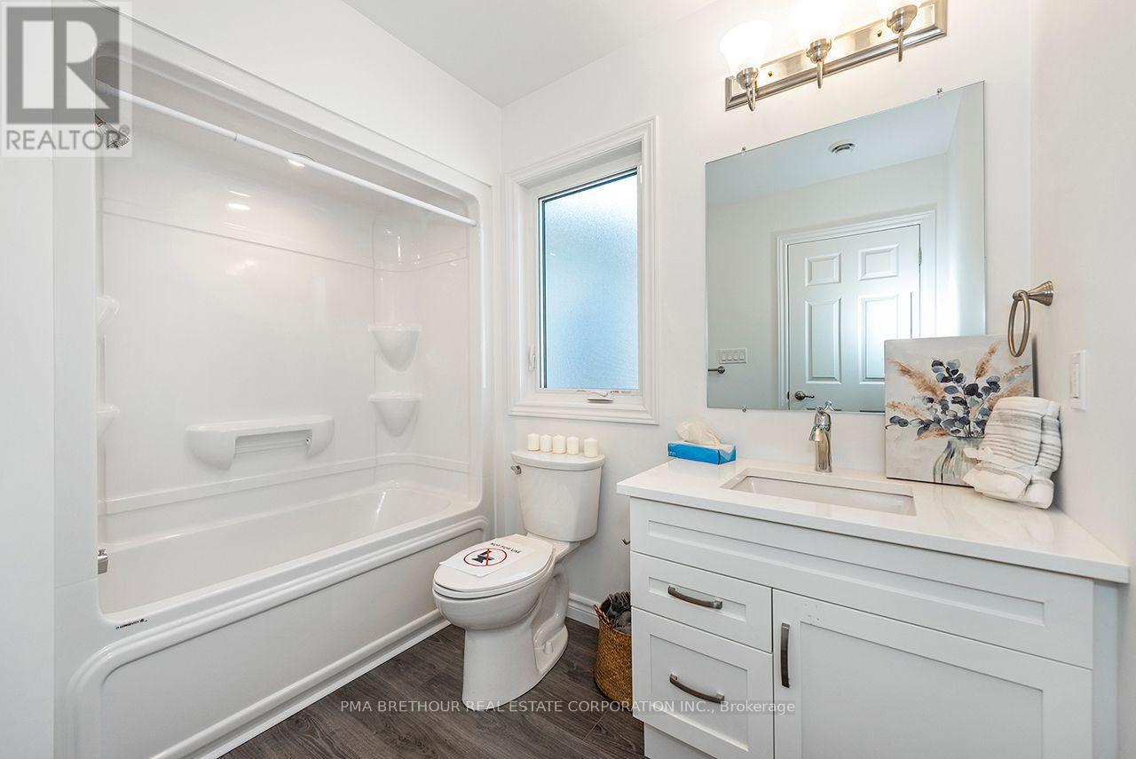 267 Lake Breeze Drive, Ashfield-Colborne-Wawanosh, ON photo 11