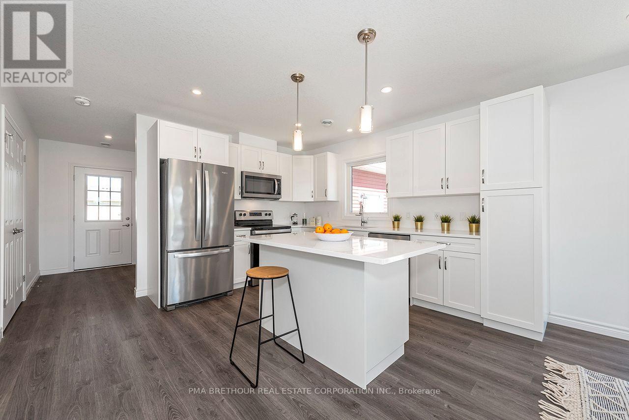 267 Lake Breeze Drive, Ashfield-Colborne-Wawanosh, ON photo 16