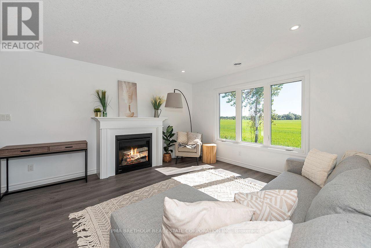 267 Lake Breeze Drive, Ashfield-Colborne-Wawanosh, ON photo 23