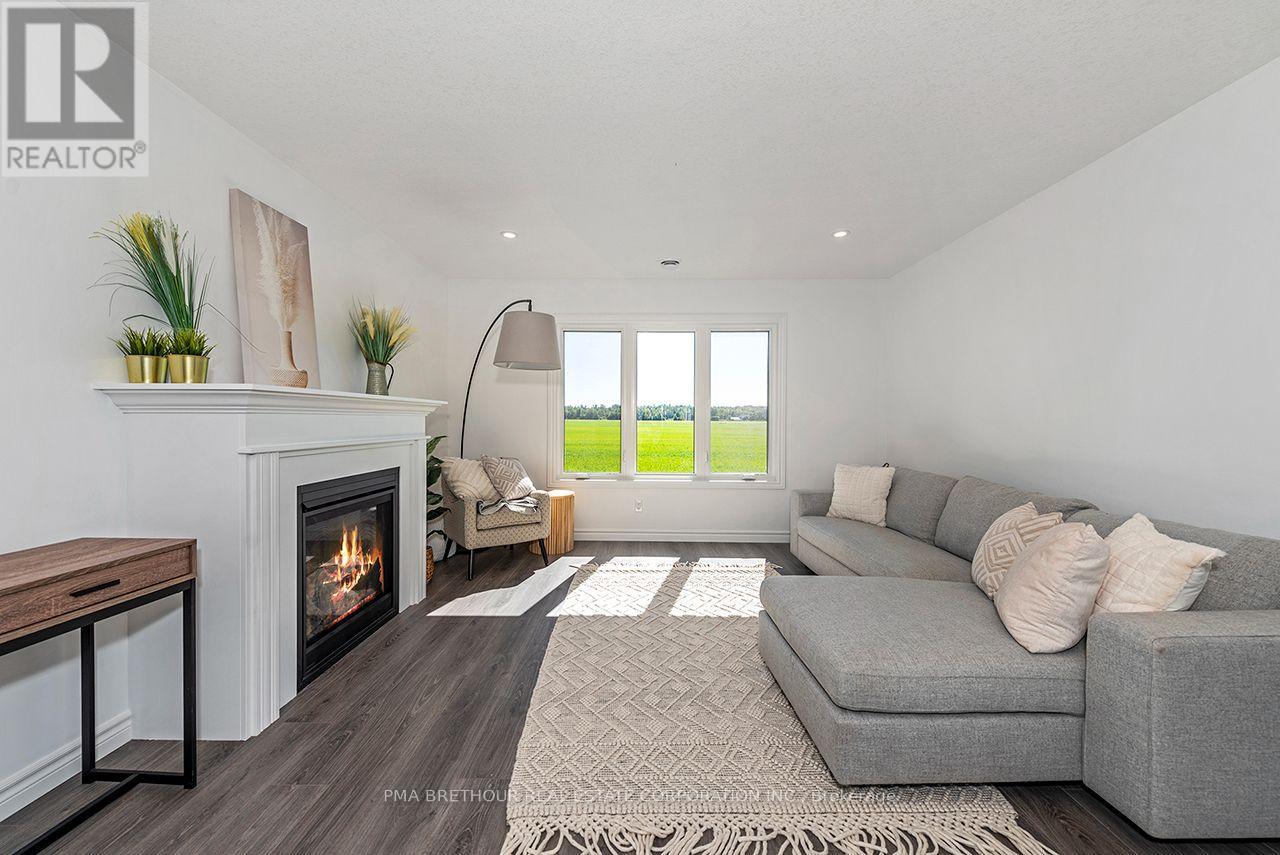 267 Lake Breeze Drive, Ashfield-Colborne-Wawanosh, ON photo 24