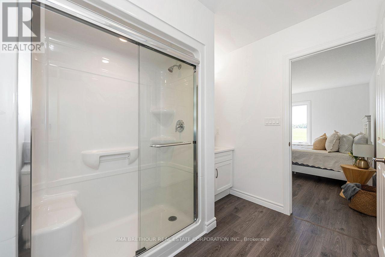 267 Lake Breeze Drive, Ashfield-Colborne-Wawanosh, ON photo 28