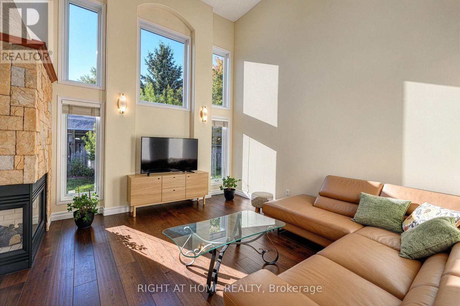 733 CHESAPEAKE DRIVE, Waterloo — photo 9