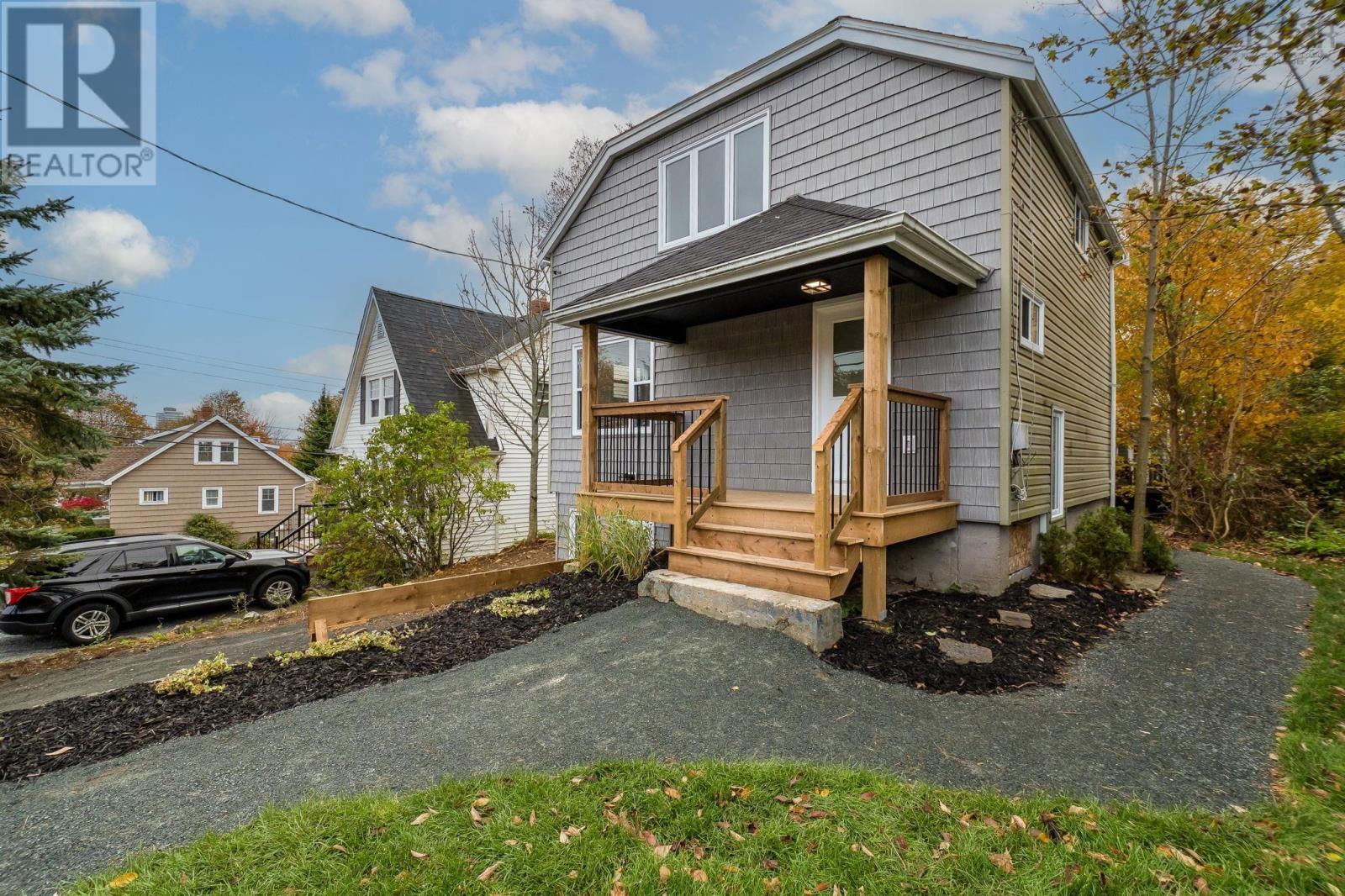 534 St. Margaret's Bay