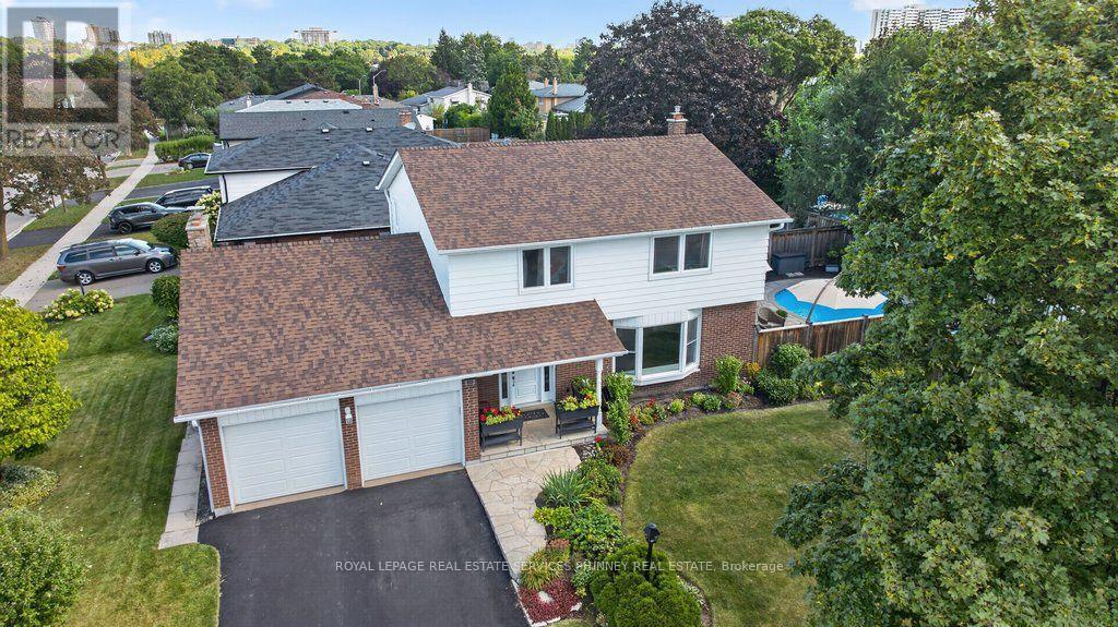 838 SADDLE CRESCENT - 44