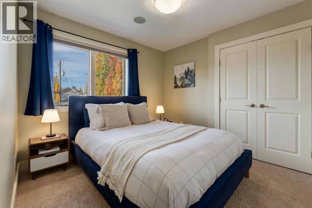 1437 40 Street SW photo 24