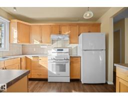 Laundry room - 15 Falcon Cr, St  Albert, AB T8N1V1 Photo 11