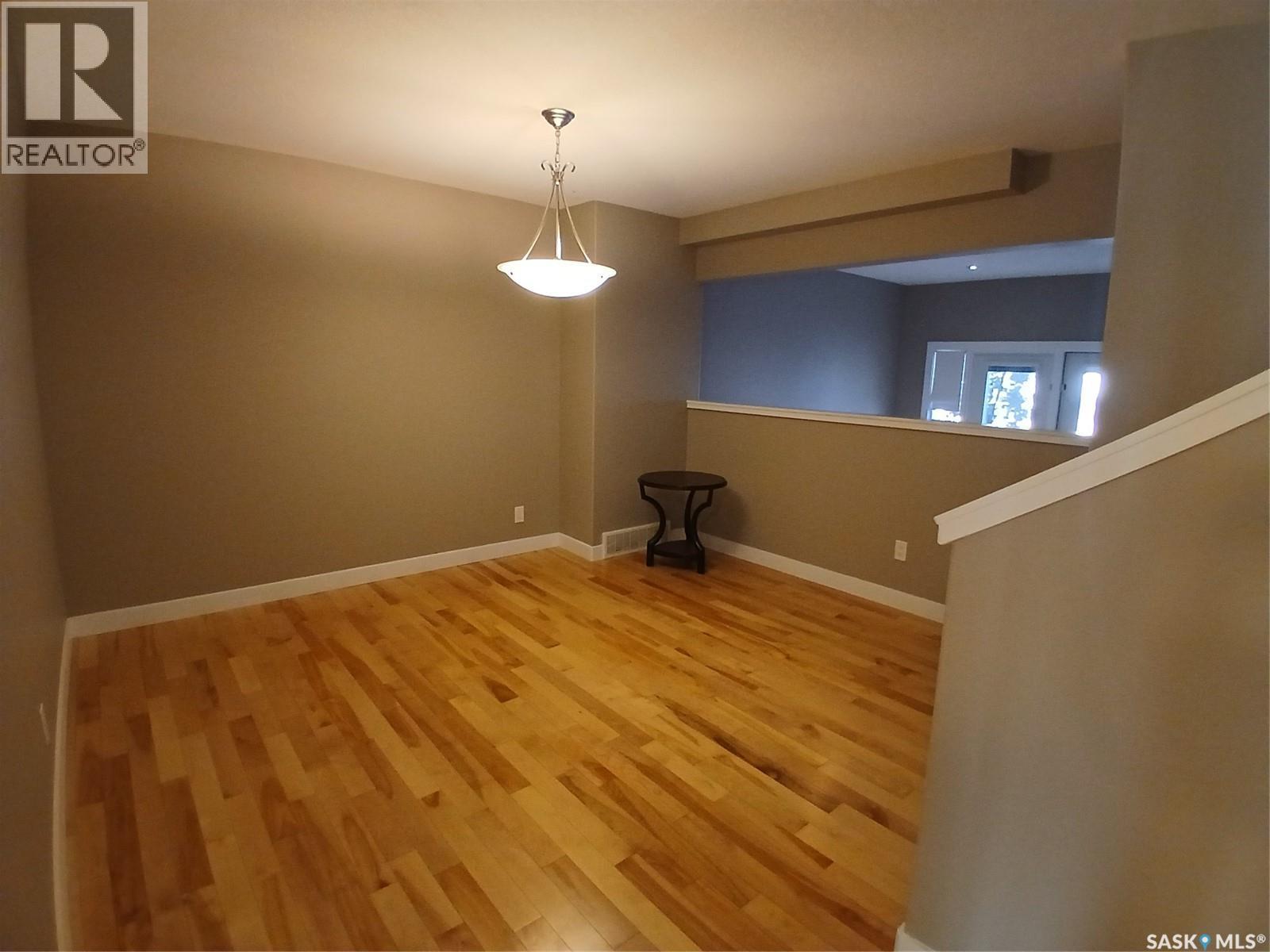 24 Cannington MEWS, Regina — photo 10