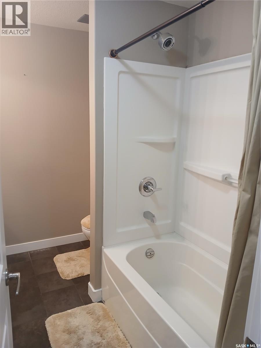 24 Cannington MEWS, Regina — photo 29