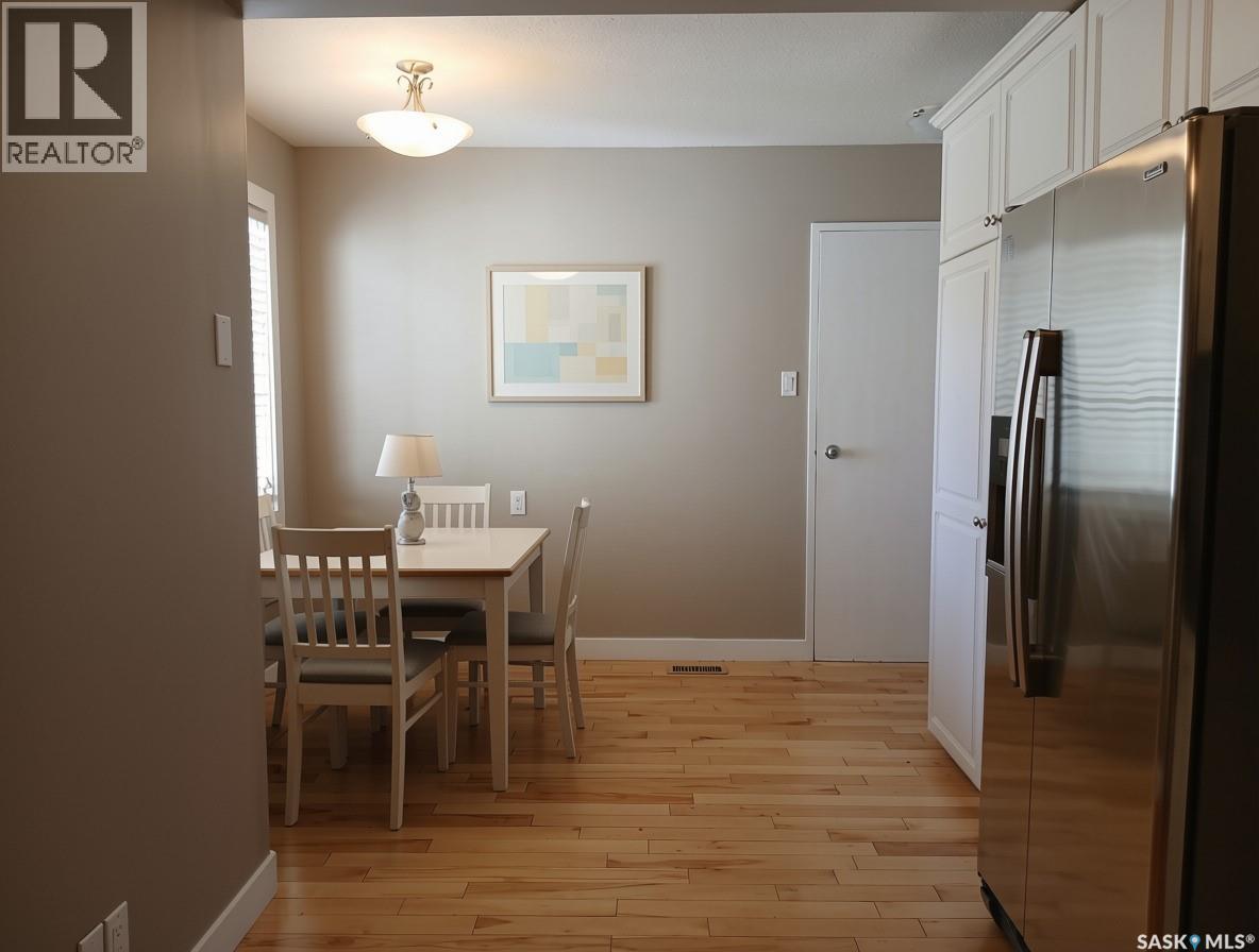 24 Cannington MEWS, Regina — photo 5