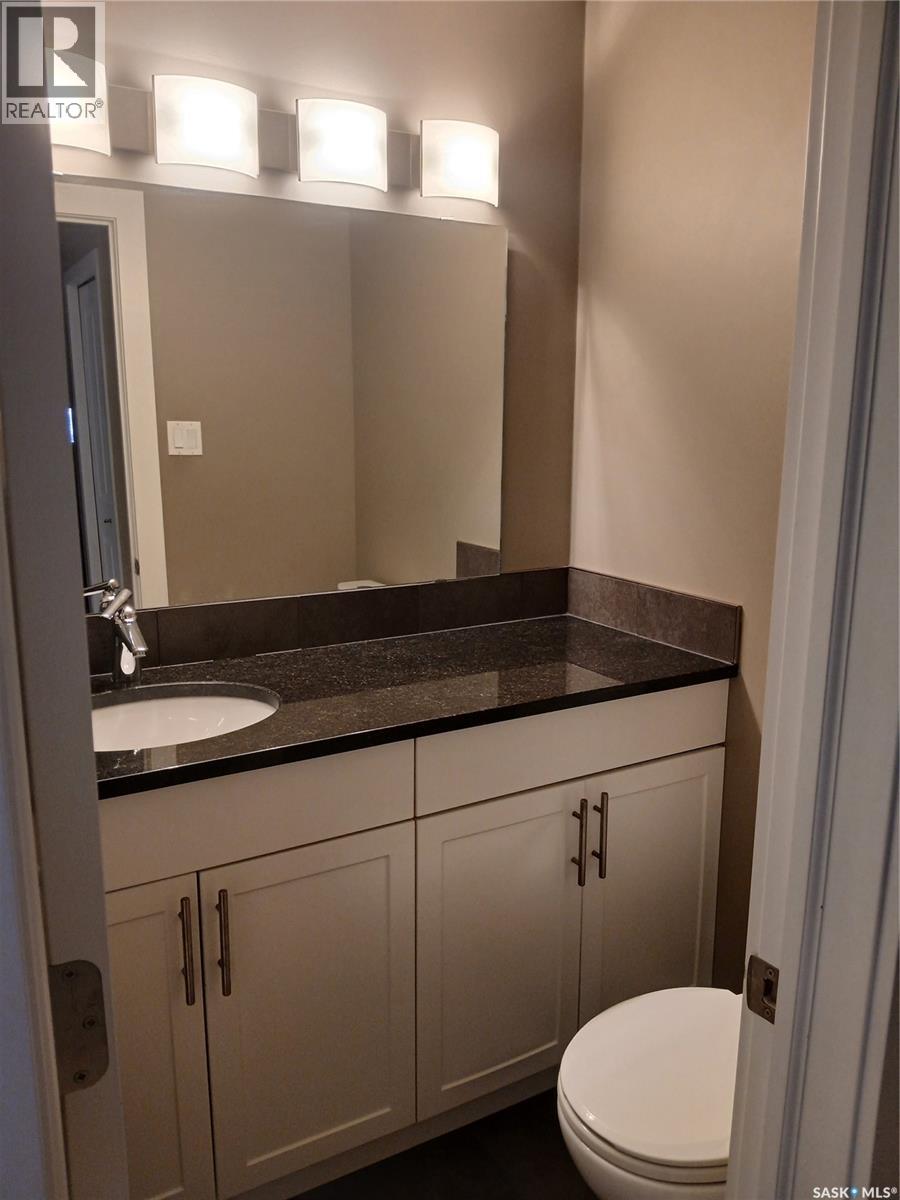 24 Cannington MEWS, Regina — photo 8